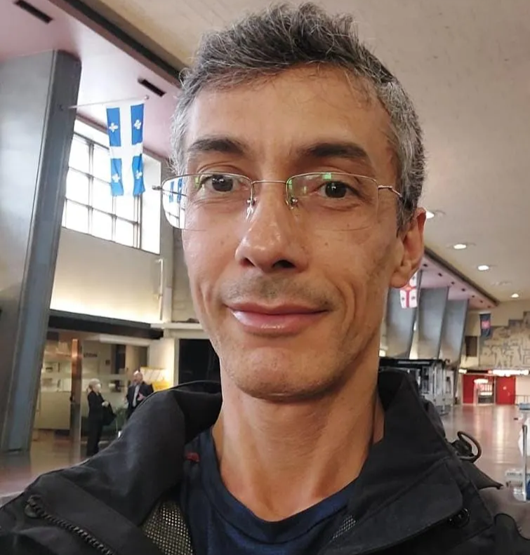 Prof. Luciano Leonel Mendes